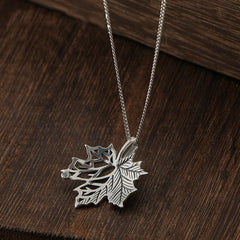 Loookus - Maple Leaf Necklace