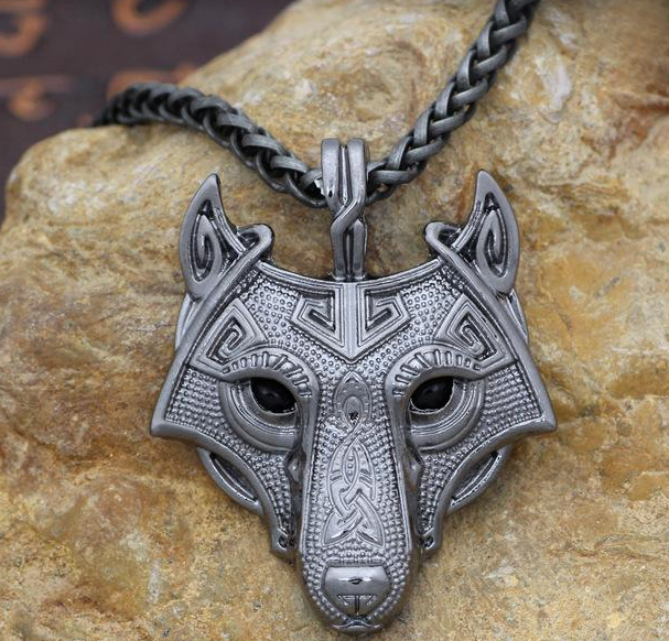 Loookus - Odin's Wolf Amulet