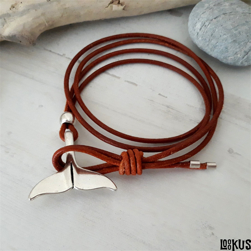 Loookus - Fashionable Leather Cord Bracelet