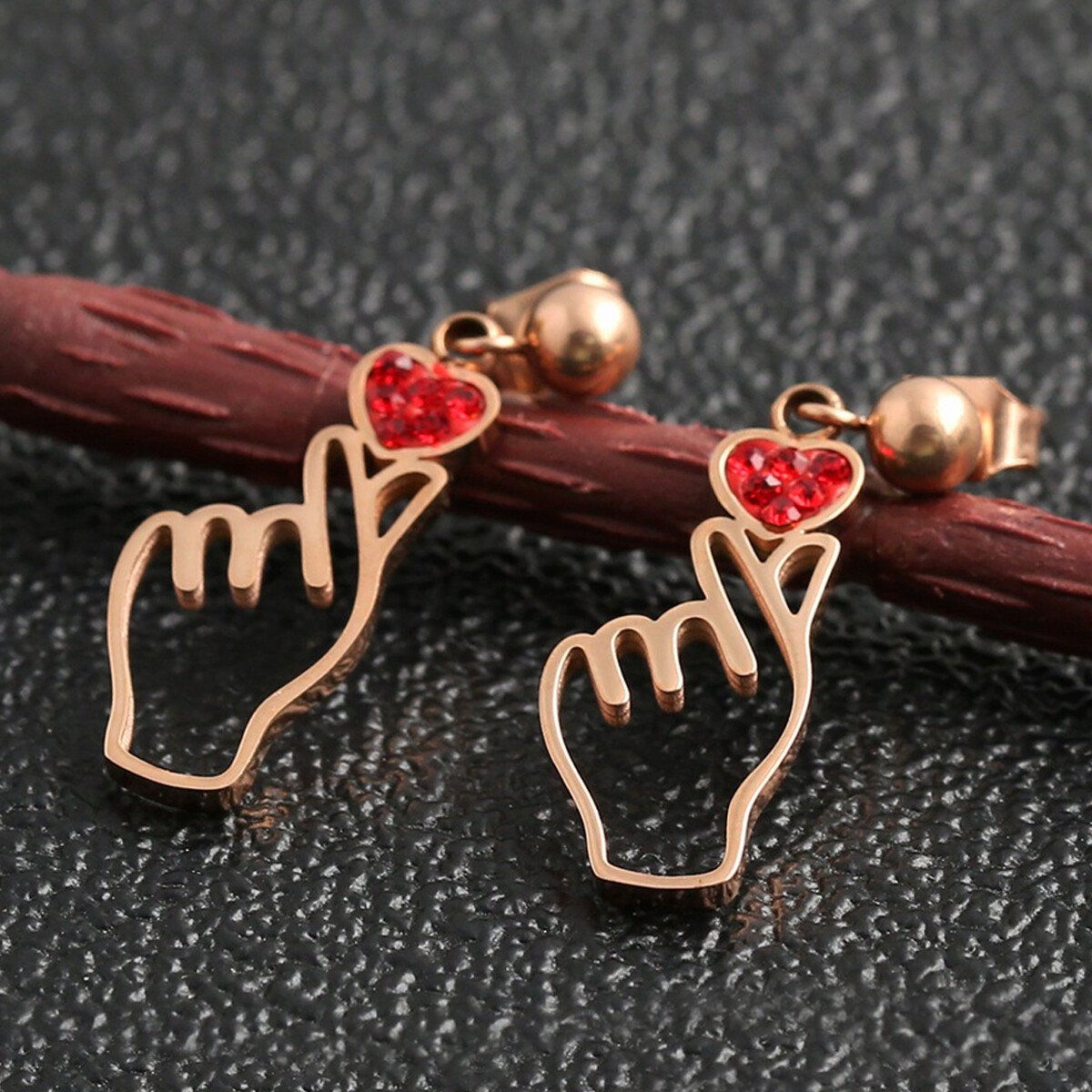 Loookus - Women's Love Heart Earrings