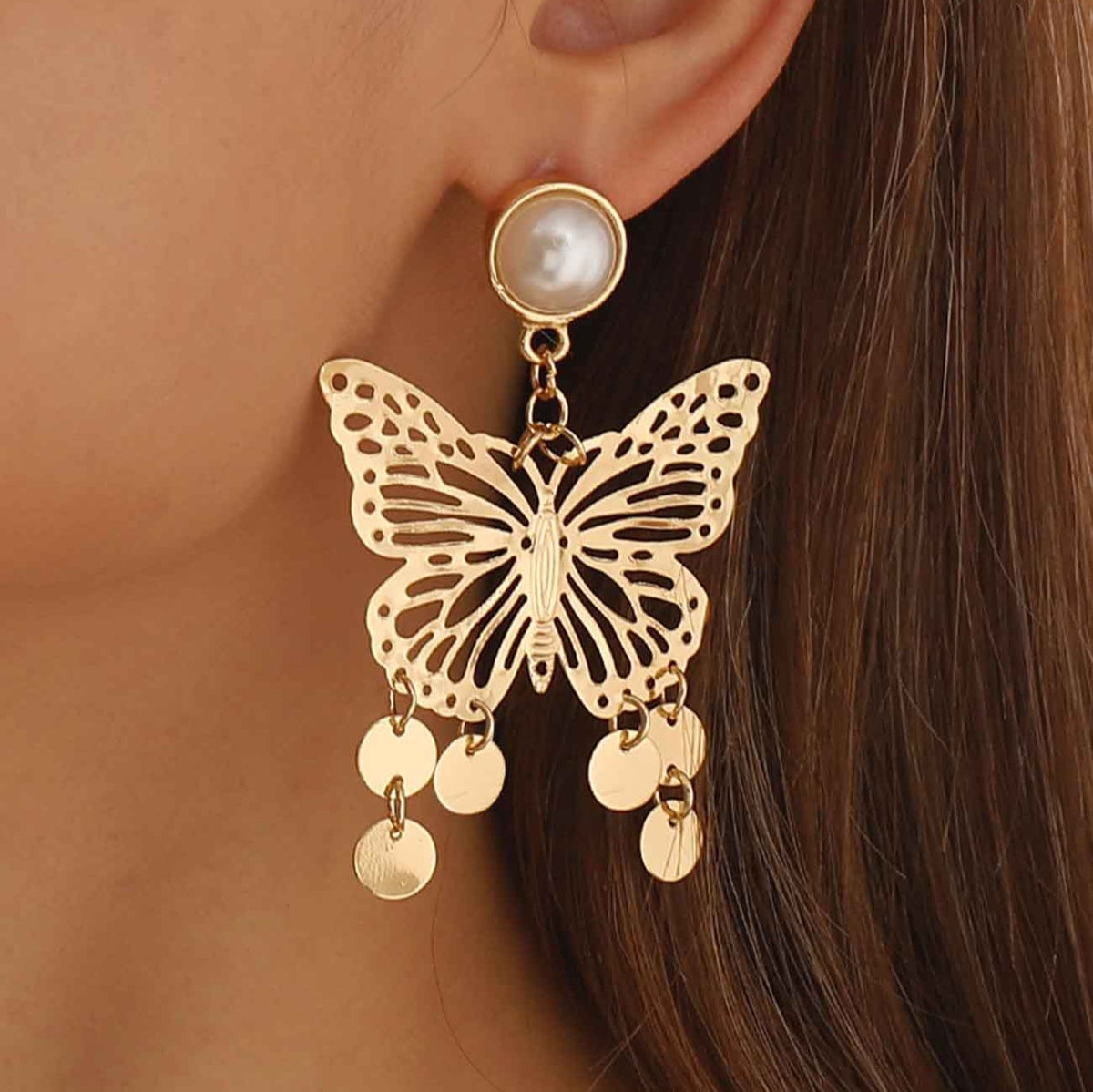 Loookus - Butterfly Cutout Pearl Stud Earrings