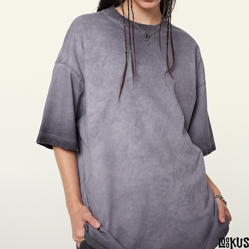 Loookus- Distressed Oversized T-Shirt