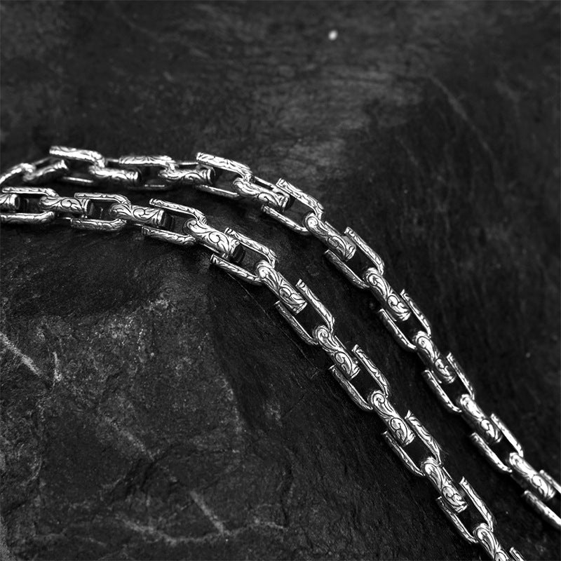 Loookus - Hemerocallis Textured Engraved Link Necklace