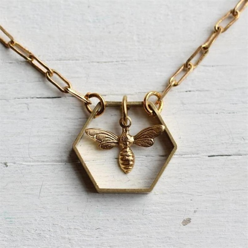 Loookus - Geometric Creative Bee Necklace