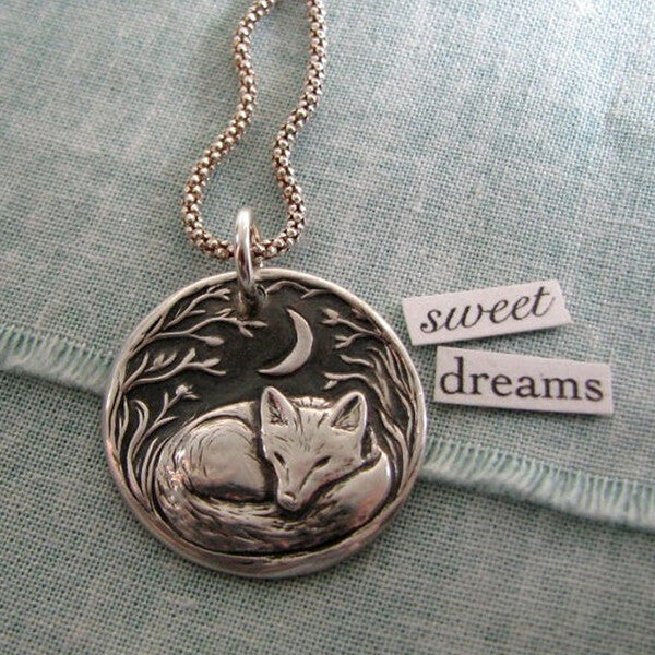 Loookus - Fox Moon Pendant Necklace