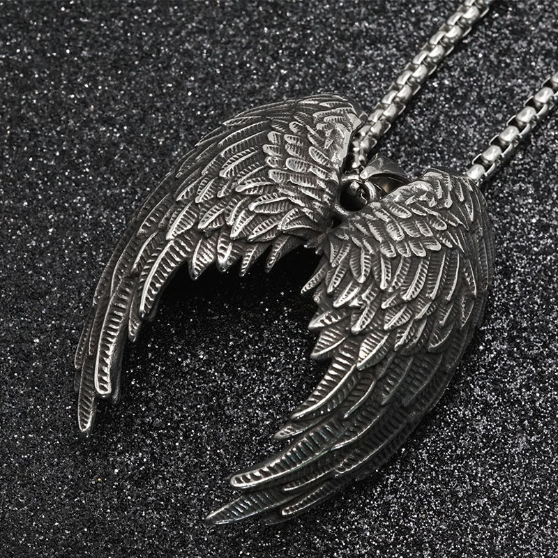 Loookus - Angel Wings Dominant Men's Necklace