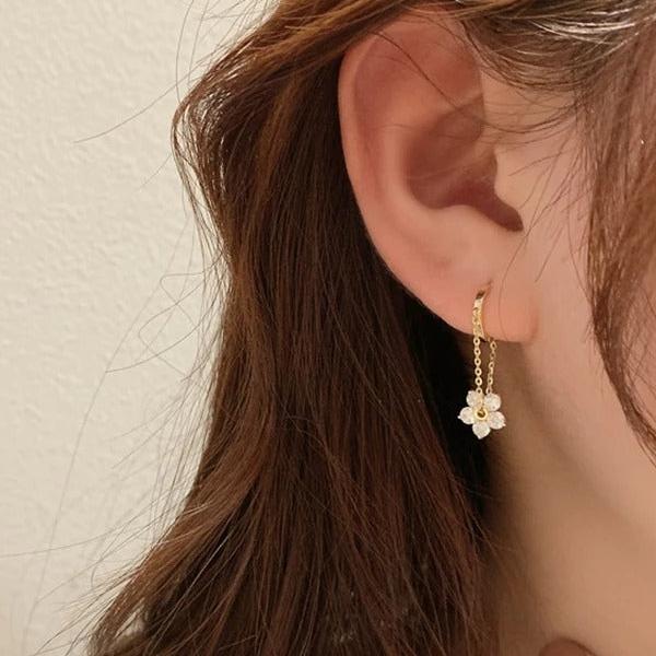 Loookus - Simple Daisy Earrings