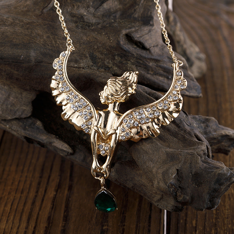 Loookus - Queen Angel Wing Necklace