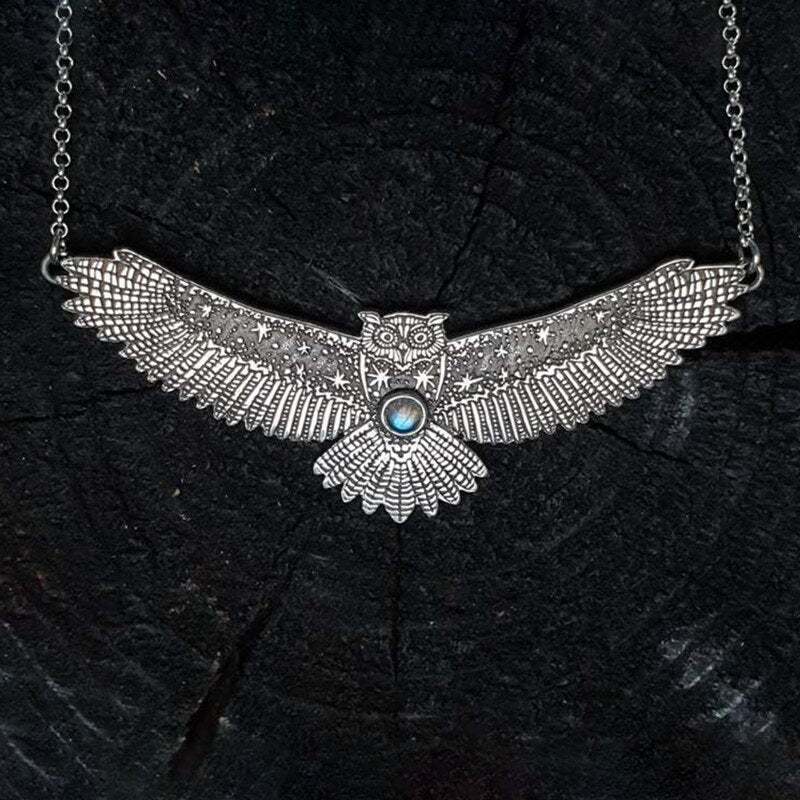 Loookus - Vintage Owl Moonstone Necklace