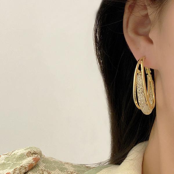 Loookus - Micropaved Zirconia Hoop Earrings