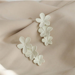 Loookus - White Flower Summer Design Long Earrings
